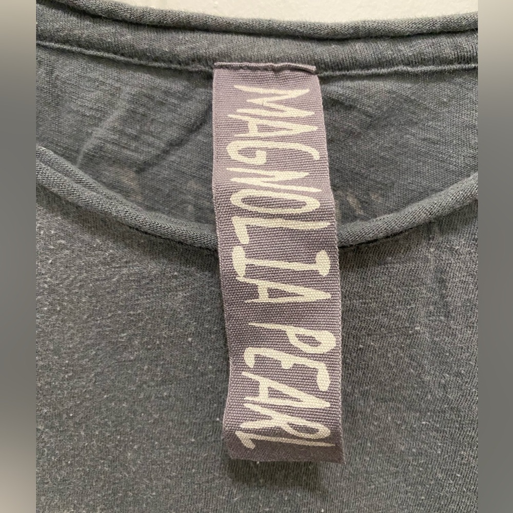 Magnolia Pearl And the Stars Go With You Tee - Picture 5 of 5